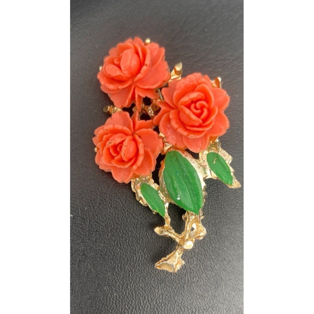 Vintage‎ Gold Tone Floral Brooch Carved Celluloid Roses Green Enamel